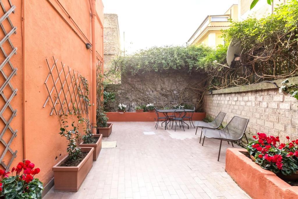 Apartment Il Giardino Di Linda A San Pietro Rome Buitenkant foto